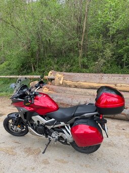 Honda VFR 800X Crossrunner - 9