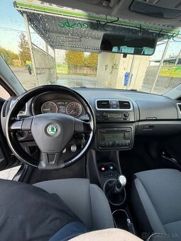 Predám Škoda Fabia II 1.9 TDI Sportline - 9