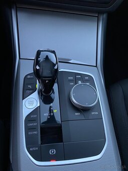BMW 320xd 4x4 sedan Laser light, Head up, Top stav - 9