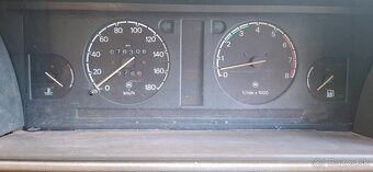 Predám Škoda favorit 136l 1990 46kw - 9