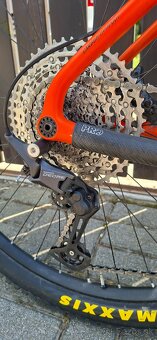 KTM MYROON 29" / veľkosť L/ 19" / carbon - 9