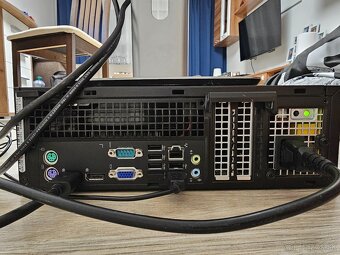 Počítač s monitorom - Dell OptiPlex 7020 - 9