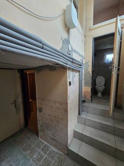 Zateplený rodinný dom + garáž a malá záhradka - 9