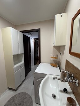 Prenájom 1-izbového bytu, Michalovce – Stráňany, 32 m² - 9