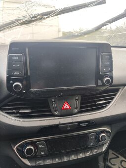 Rozpredam i30 - 4 - 9