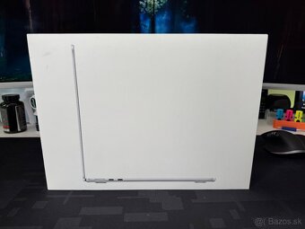 MacBook Air M2 13.6 8GB 256GB SSD disk - 9