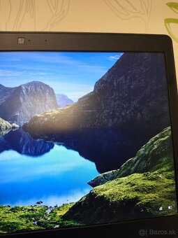 DELL Latitude 7390, i5-7300U/8 GB RAM/256 GB SDD - 9