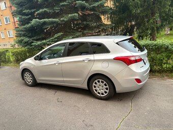 Predám Hyundai i30 - 9