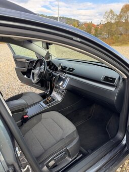 Volkswagen Passat Variant 2.0 TDI - 9