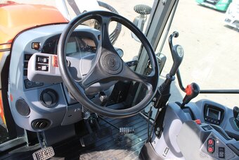 Kubota M135 GX - 9