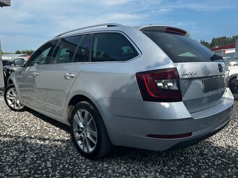 Škoda Octavia Combi 2.0 TDI RS DSG 4x4 - 9