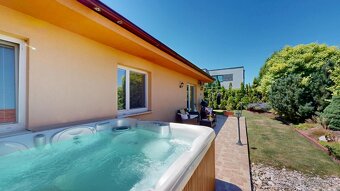 4-izb. samostatný RD, vírivka, ovocné stromy, záhrada - 9