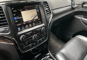 Jeep Grand Cherokee 3.0L V6 TD Overland A/T - 9