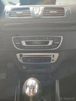 Renault Megane - 9