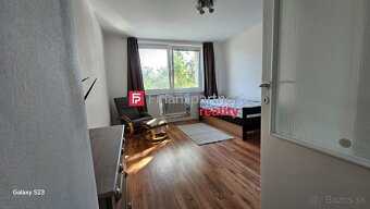 Priestranný 3-izbový Byt na PREDAJ - 9