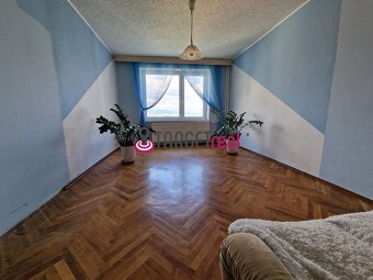 PREDAJ : veľký 2 izbový byt s výmerou 75 m2 s možnosťou prer - 9