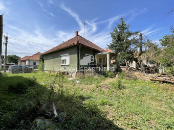 Rodinný dom s pozemkom 1720 m2 - 9