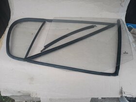 VW Polo III 6N1 sťahovačky,  zrkadlá, rezerva, zámky, kľučky - 9