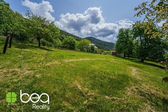 NA PREDAJ: Dom Harakovce a pozemok 2505 m2, okr. Levoča - 9