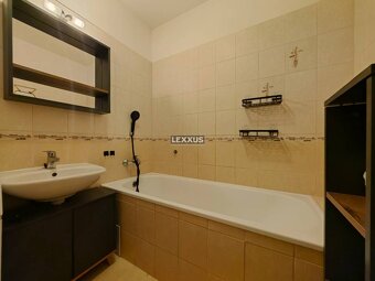 I Veľký 2i byt s balkónom 60 m2, Muškát, Pezinok - 9