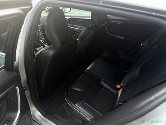 Volvo V60 D3 R-Design 110kW A/T - 9