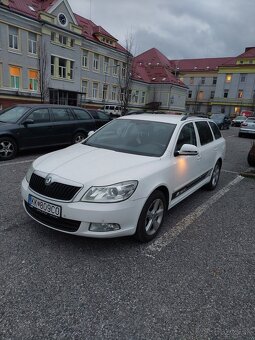 Škoda Octavia 2,0 tdi 103 kw r.v.2012 - 9