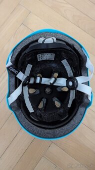 Prilby na kolobezku alebo bicykel - 9