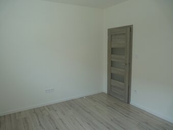 Prenájom, 2 izbový byt, Nové Zámky - 9