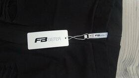 Dámske oblečenie MANGO, UNDER ARMOUR, GUESS, AMISU - 9