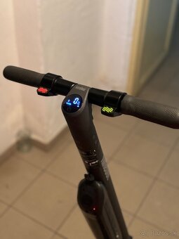 Segway Ninebot Kickscooter E25A - elektrická kolobežka - 9
