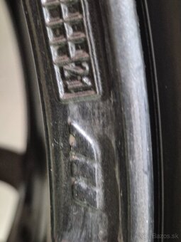 Letná sada Volvo V60/S60, V90,S90 235/40R19 96W - 9