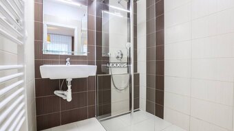 | ZARIADENÝ 4i byt s terasou, BA I., Drotárska cesta 111,44  - 9
