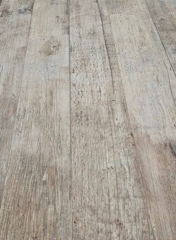 Dlažba vzor drevo - 9