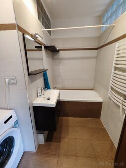 Prenajom 3izbovy byt - 9