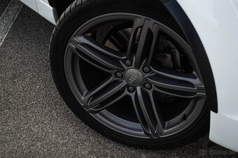 Audi Q7 3.0 Turbo Benzín Quattro 7Miest - 9