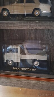 LEGENDARNE AUTOMOBILY MINULE ERY - 9