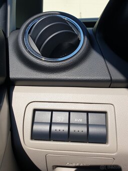Mazda CX 7 - 9