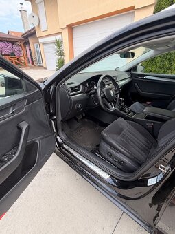 Škoda Superb Combi 2.0 TDI 110 kW DSG - 9