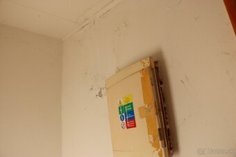 Predaj rodinného domu dražbou v obci Dobrohosť - 9