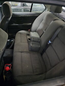 Bmw e36 sedan - 9