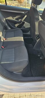 OCTAVIA 2.0TDI DSG 4x4 STYLE/LED/ACC/1.majitel/TOP - 9
