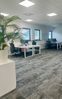 PRENÁJOM: Administratívne, kancelárske priestory - J. Janček - 9