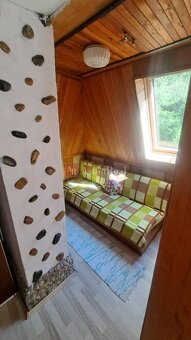 DVOJPODLAŽNÁ CHATA pod lesom, Veľká Lúka pri kúpeľoch Sliač - 9