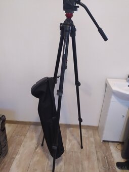 Profesionálna kamera za 399, €.-Canon XH A1+statív Manfrotto - 9