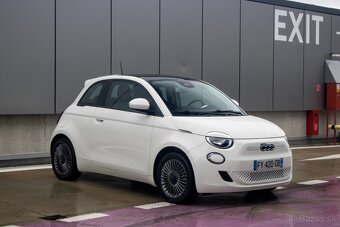 Fiat 500e La Prima, 42 KWh, 87 kW - 9