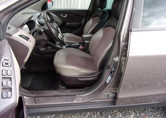 Hyundai ix35 1.7CRDi 85kW EDITION 142 000KM nafta manuál - 9