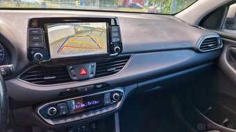 Hyundai i30 2019 1.4 benzín - 9