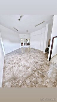 Prenájom obchodného priestoru v Grand centre - 9