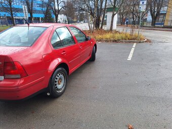 Volkswagen Bora 1.9 tdi 66kw - 9