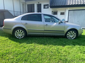 Skoda superb 2.5 6v 120kw - 9